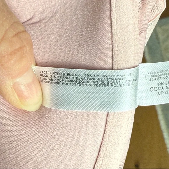 NWT B. Tempt’d by Wacoal Pink Lace Padded Front Close Push Up Racer Back Bra 38D - Picture 9 of 10